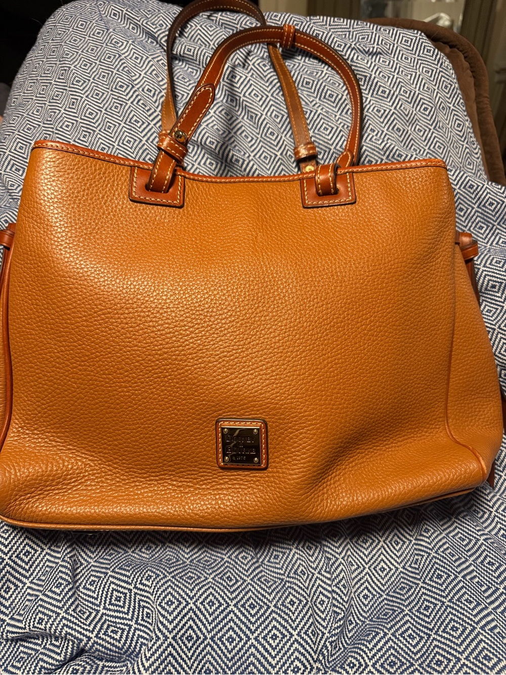 Dooney and Bourke Classic Leather Tote Handbag in Cognac
